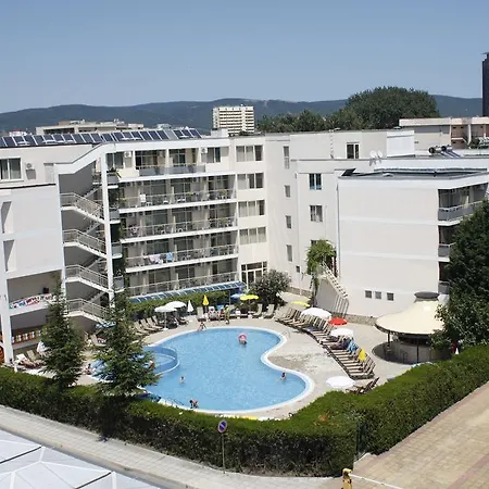 Golden Dune Hotel 4*