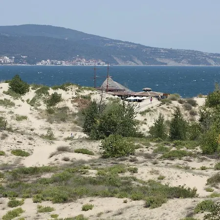 Hotel Golden Dune 4*