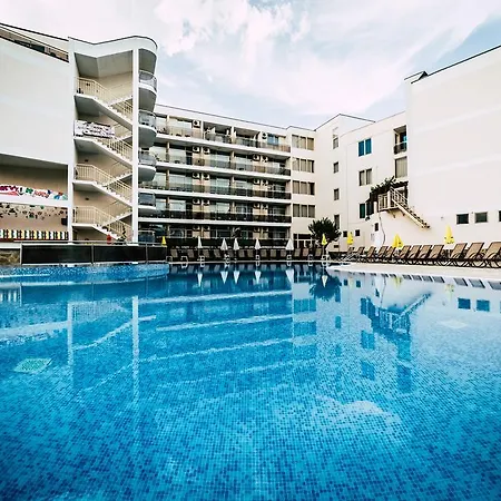 ホテル Golden Dune