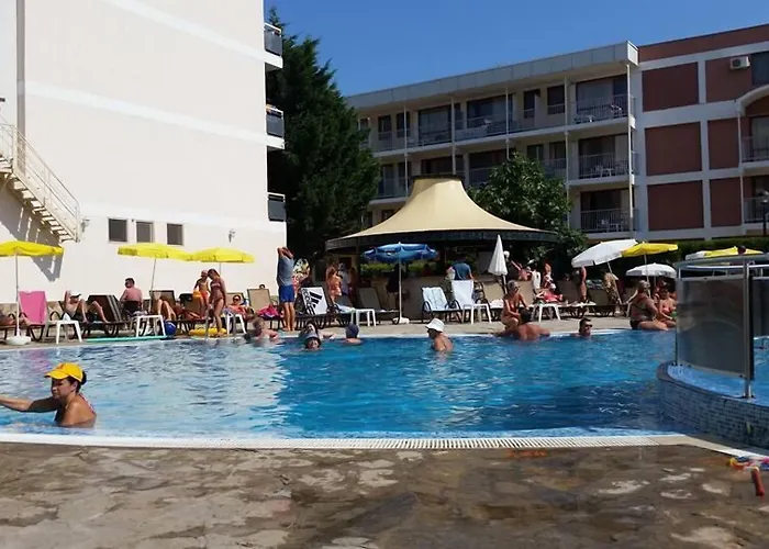 Golden Dune Солнечный берег