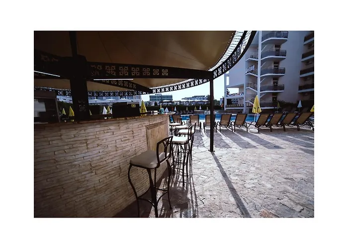 Golden Dune Солнечный берег