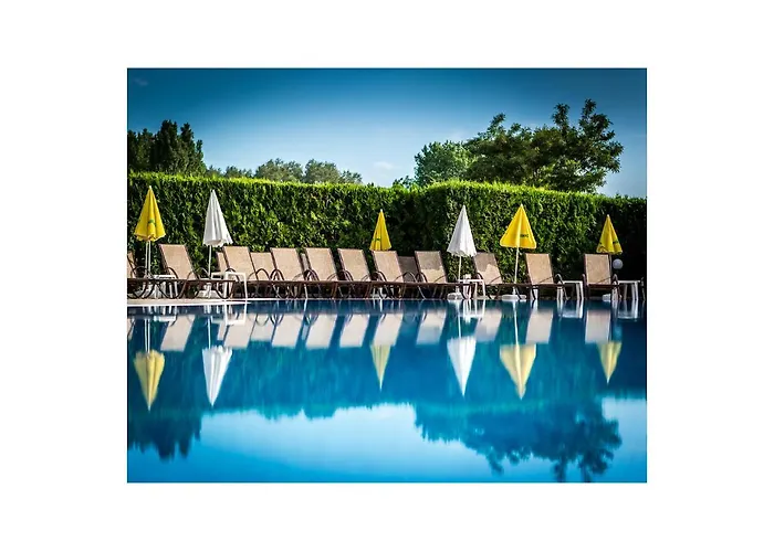 Golden Dune Отель 4*